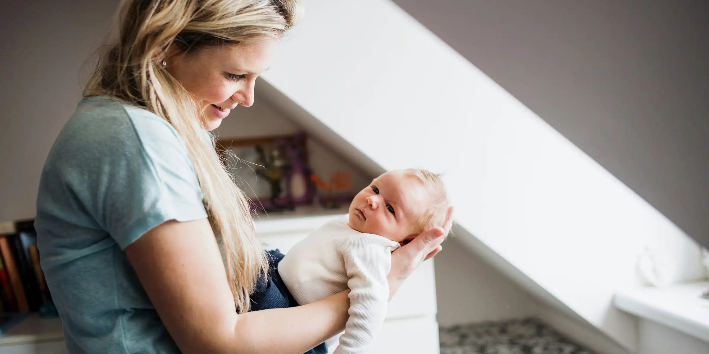 7 postpartum tips & tricks for mama + baby (Hint: they involve lots of cuddles!)