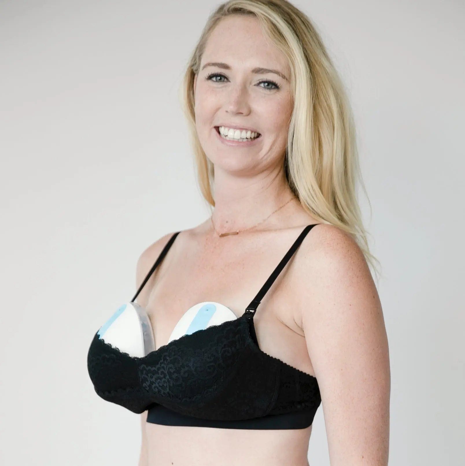 Pippa Cushioned Nursing + Handsfree Pumping Bra - Black