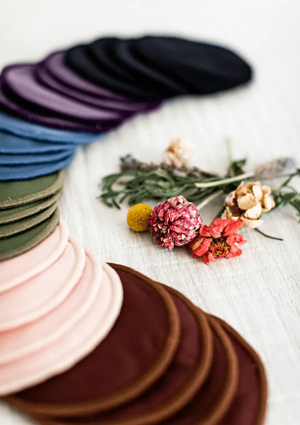Colorful nursing pads 